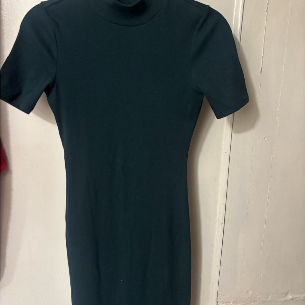 Zara Emerald short Sleeve Dress